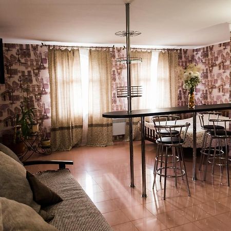 Golden Park Apartments 우만 외부 사진